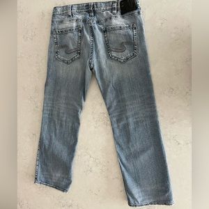 Silver ZAC jeans. 38/32